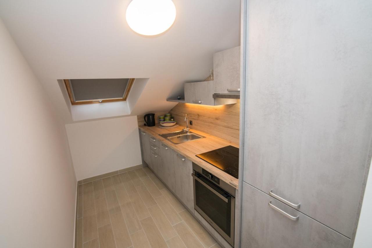 Apartment Skylight Кострена Экстерьер фото